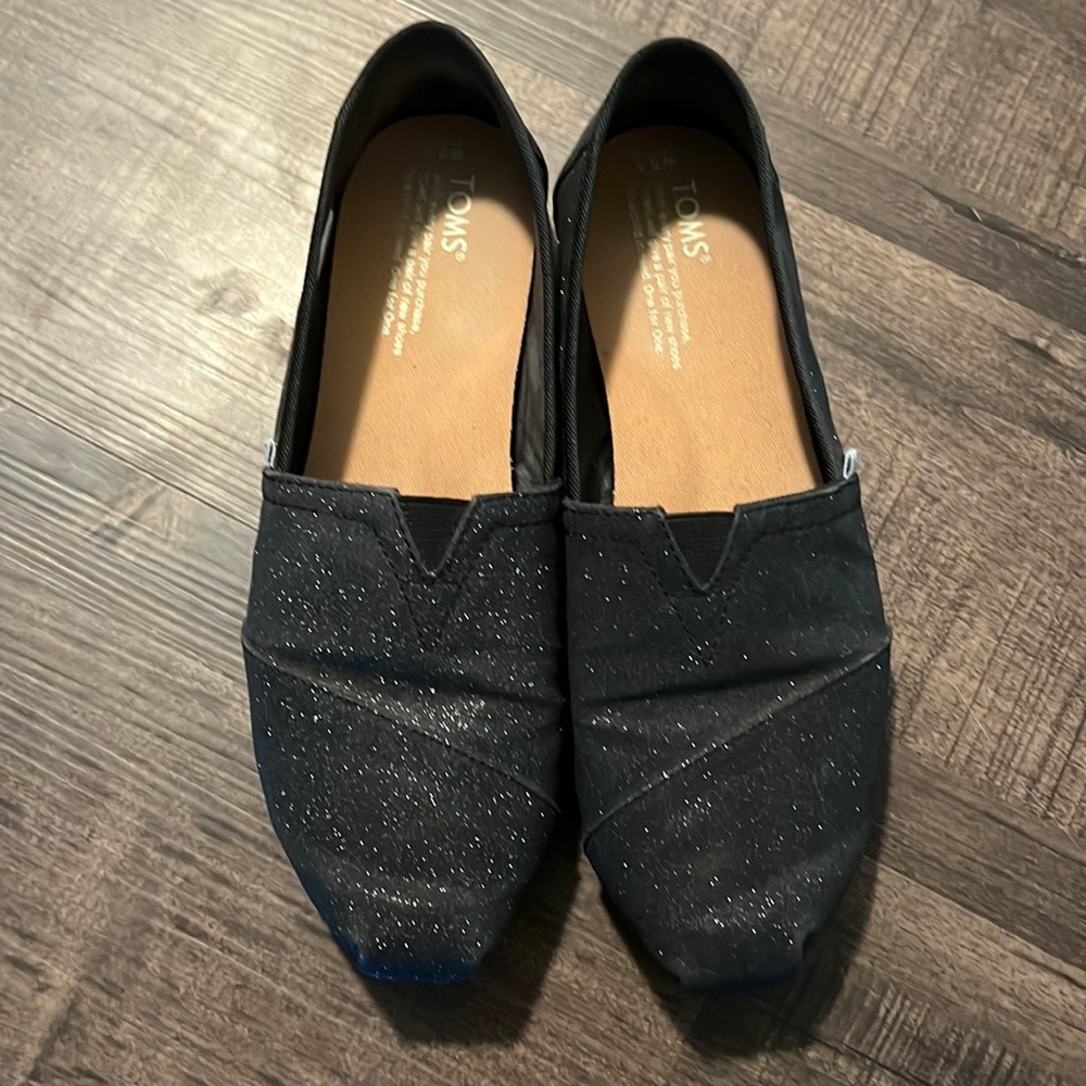TOMS brand canvas shoes